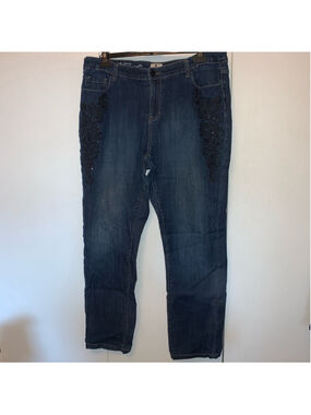 Women's DC Jeans slightly curvy Size 18 Blue